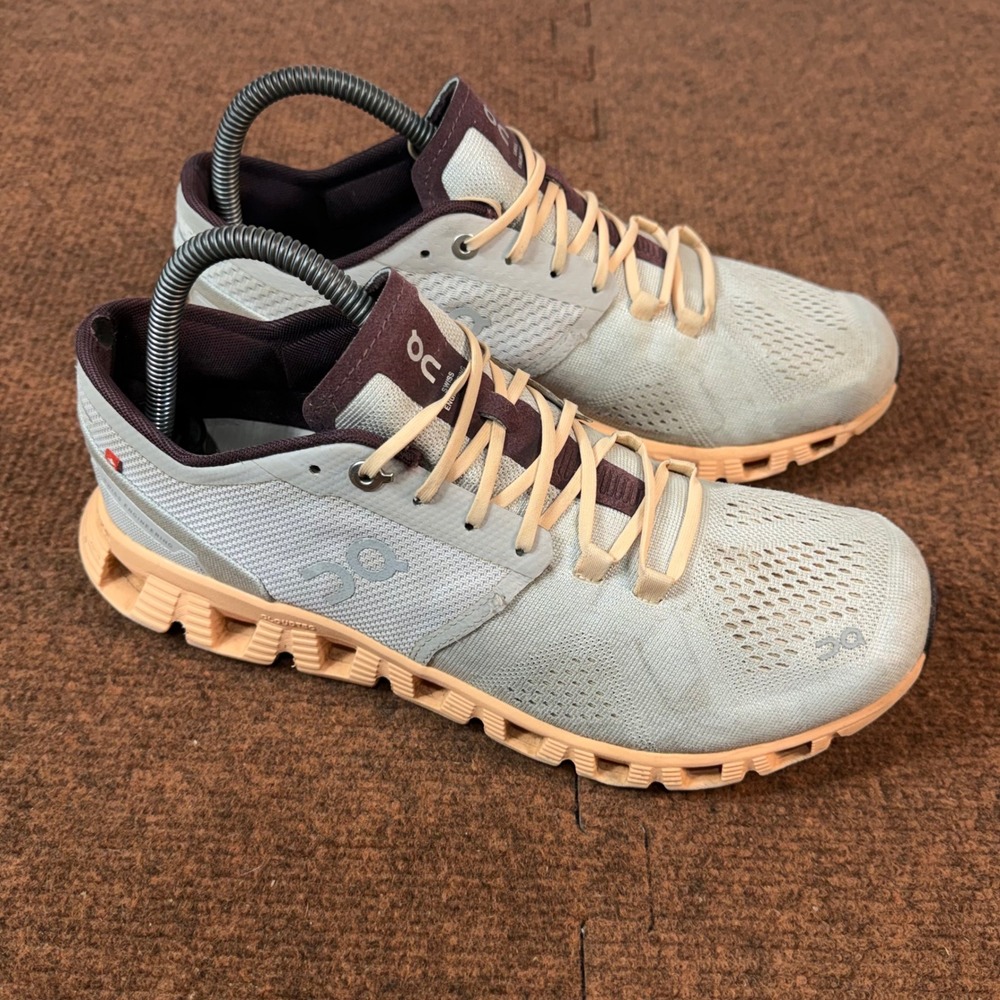 On Cloudswift Women Running Shoes Glacier White Peach Size 9 Helion CloudTec B-